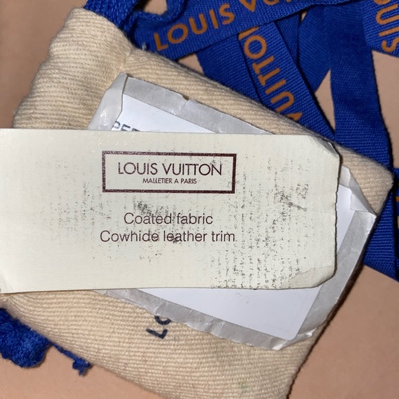 LV Speedy 25 Purse - Like New - Picture 14 of 16